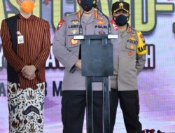 Panglima dan Kapolri Tinjau Vaksinasi Ribuan Anggota untuk Persiapan Pengamanan Mudik Lebaran