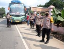 Waka Polda Jambi Dan Kabid Propam Polda Jambi,Tinjau Langsung Pospam Ketupat Di Perbatasan