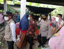 Operasi Yustisi, Polsek Baradatu bersama Satgas Covid -19 Way Kanan Sidak Pasar Baradatu.