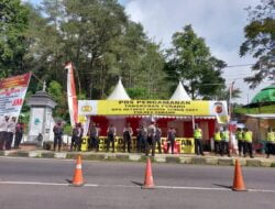 Ambon Dalmas Ton 2 Melaksanakan Pemeriksaan Pengamanan Posko Penyekatan Tangkuban Parahu