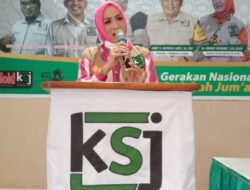 Ibu  Pendiri dan Pembina KSJ  Dr. Henny Ikhwan S.Pd .M.Pd. Kukuh kan Kartini KSJ Serdang Bedagai.