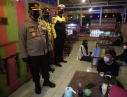 Langgar PPKM Darurat, Belasan Warkop Dan Cafe di Bojonegoro Disegel Petugas Gabungan