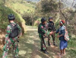 Ciptakan Rasa Damai dan Nyaman, Satgas Pamtas Yonif 403/WP Mempererat Hubungan Persaudaraan dengan Warga Binaan di Wilayah Perbatasan RI-PNG