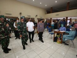 Kapolri Sebut TNI-Polri Siap Fasilitasi Warga Yogyakarta yang Ingin Percepat Vaksinasi Massal