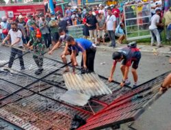 Ketua DPD LSM BAKORNAS Kep. Nias Turut hadir membantu Pemadaman Kebakaran di Jln. Gomo dan Jln. Sirao Kota Gunungsitoli