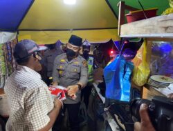 Gema Takbir Idul Adha, Kapolres Lhokseumawe Bakti Sosial Berbagi Sembako Kepada Warga