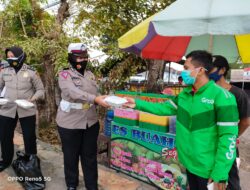 Kegiatan Posko Dapur Umum Polres Subang Bagi-Bagi Nasi Kotak Peduli Covid-19 Di Kab. Subang