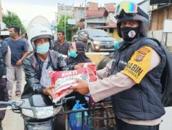 Dalam Rangka HUT RI ke-76, Kapolres Lhokseumawe Lepas Anggota Bhabinkamtibmas Salurkan Sembako