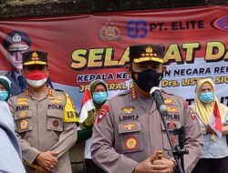 Tinjau Kegiatan Buruh di Banten, Kapolri Akan Perkuat Akselerasi Vaksinasi di Wilayah Aglomerasi