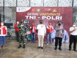 Kapolri Pastikan Vaksinasi untuk Buruh Bakal Dipercepat Hingga Akhir Agustus