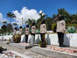 Hari Jadi Polisi Wanita ke-73, Polwan Polres Bener Meriah Ziarah ke Makam Pahlawan