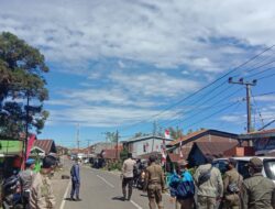 Hindari kerumunan Di Puncak Gunung Bawakaraeng,Personil Gabungan Perketat Penyekatan