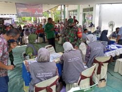 Babinsa Koramil Jajaran Kodim 0103/Aceh Utara Terus Kawal Kegiatan Vaksinasi Tamong Gampong.