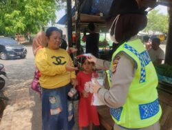 Kegiatan Patroli Polwan, Himbauan Dan Pembagian Masker Dalam Rangka Pemberlakuan Pembatasan Kegiatan Masyarakat (PPKM) Level 2 Covid-19 Kab. Subang