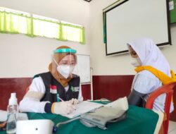 Kegiatan Vaksinasi Massal Polres Subang Di SMK PGRI Subang