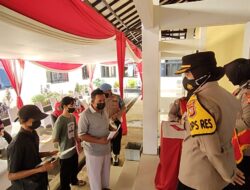 Kegiatan Pendistribusian Bantuan Tunai Pedagang Kaki Lima Dan Warung (BTPKLW) Di Polres Subang