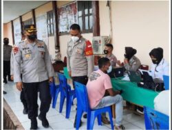 Polres Pulau Buru Menggelar Vaksinasi Di Kecamatan Waplau