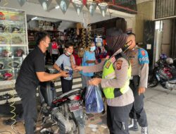 Kegiatan Patroli Polwan, Himbauan Dan Pembagian Masker Dalam Rangka Pemberlakuan Pembatasan Kegiatan Masyarakat (PPKM) Level 2 Covid-19 Kab. Subang