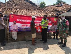 Kegiatan Pendistribusian Sembako Polres Subang Dalam Rangka PPKM Level 2 (Dua) Di Wilayah Hukum Polres Subang