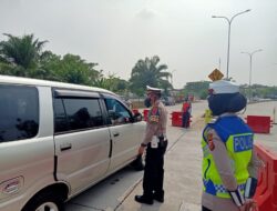 Kegiatan Pengaturan Mobilitas (Pemberlakuan Sistem Ganjil Genap) Dalam Rangka PPKM Level 2 Penanganan Covid-19 Di Wilayah Hukum Polres Subang