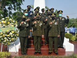 Kodim Tipe A 0831 Surabaya Timur,Menggelar Ziarah Makam Pahlawan.