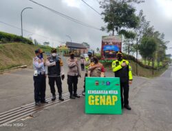 Polres Subang Polda Jabar Kembali Gelar Pemberlakuan Sistem Ganjil Genap di Hari Sabtu