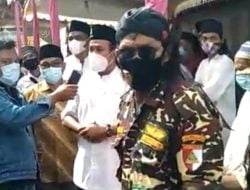 Bupati Pemalang Mukti Agung Wibowo Potong Tumpeng Pereian Rumah Ibadah AL FIQ’RO