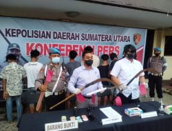 Kasat Reskrim Polrestabes Medan Kompol Dr. Muhammad Firdaus ,SIK,MH dan Polsek Patumbak berhasil tangkap 9 Anggota Geng Motor