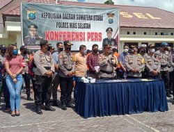 Polres Nias Selatan Paparkan kegiatan melalui Press Release kasus akhir tahun 2021 yang telah tercapai