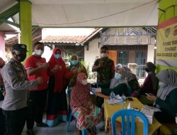 Vaksinasi Di Desa Cigadog Kecamatan Cisalak Subang Sasar 500 Dosis