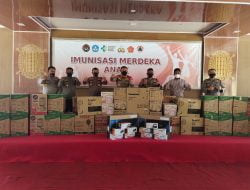 Gebyar Vaksinasi Kembali dilaksanakan, Masyarakat Gembira dapat Hadiah dari Polres Simeulue