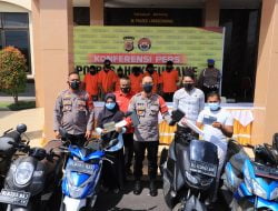 Kapolres Lhokseumawe Serahkan Kunci Sepmor yang Sempat Dicuri Kepada Pemilik