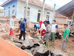 M. Helmi Ibrahim. Pembangunan Masjid Untuk Meningkatkan Keimanan Dan Ketaqwaan