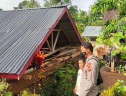 Angin Kencang Mengakibatkan Atap Rumah Milik Warga Meurah Mulia Roboh