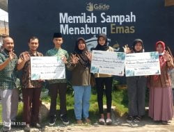 Peduli Pendidikan, Pegadaian Beri Beasiswa Anak-anak Pengurus Bank Sampah Binaan