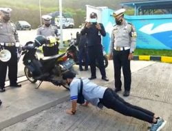 Jajaran Satlantas Polres subang gelar sosialisasi keselamatan berlalu lintas.