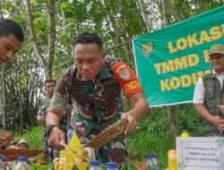 Pemotongan Tumpeng Sebagai Tanda Pra TMMD ke-115 Kodim 0605/Subang Dimulai