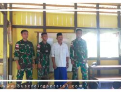 Personel Satgas Pamtas Yonarmed 19/105 Trk Bogani Menjadi Guru Ngaji TPQ di Perbatasan