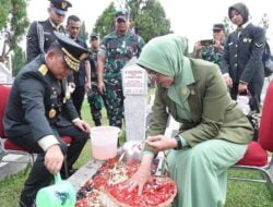 Kasad Ziarah ke Makam Tokoh Nasional