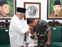 Wujud Penghormatan Kepada Ulama, Kasad Silaturahmi Ke Ponpes Tebuireng dan Ziarah Makam Gus Dur