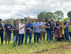 Peninjauan lokasi pembangunan SMA 1 kalapa nunggal ketua DPRD kabupaten Sukabumi