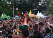 Karnaval SCTV Garut : Momen Perpisahan Bupati Rudy Gunawan dan dr. Helmi Budiman