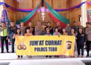 Kapolres Tebo Melaksakan Kegiatan Rutiniras Jum’at Curhat di Gereja HKBP Muara Tebo