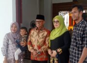 Erlina Terharu Saat Jumpa Dengan PJ Bupati Aceh Jaya Dr.A.Murtala,M.Si yang Baru Menjabat