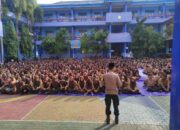 Sambangi SMA Perintis 2, Bhabinkamtibmas Durian Payung Ajak Siswa Bijak Dalam Bermedia Sosial